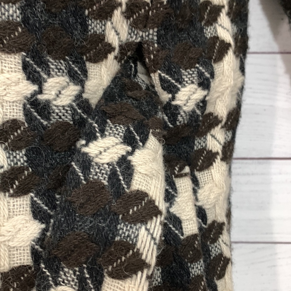 EUC Wool Blend Lined Coat - Picture 5 of 13